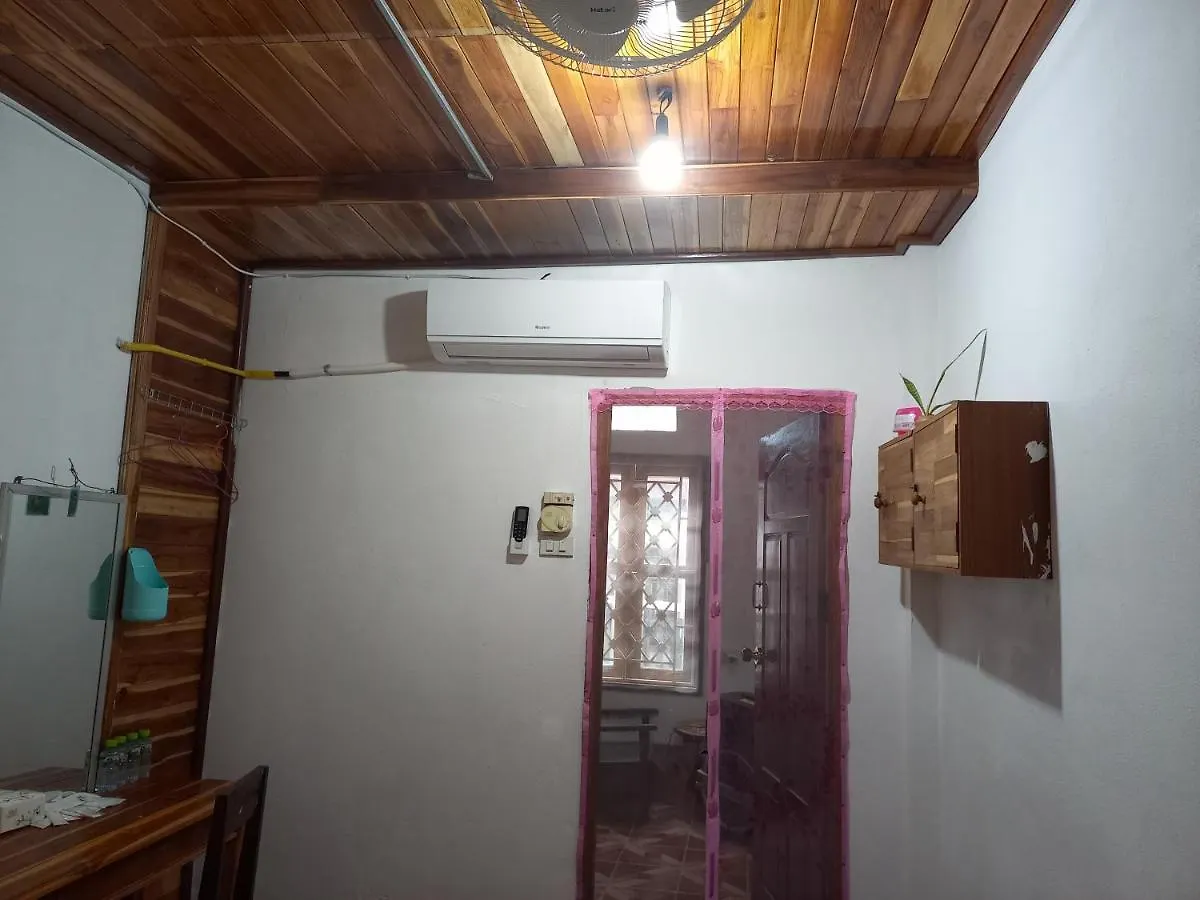 Guest house Watthat & Maladress Guesthouse Luang Prabang Laos